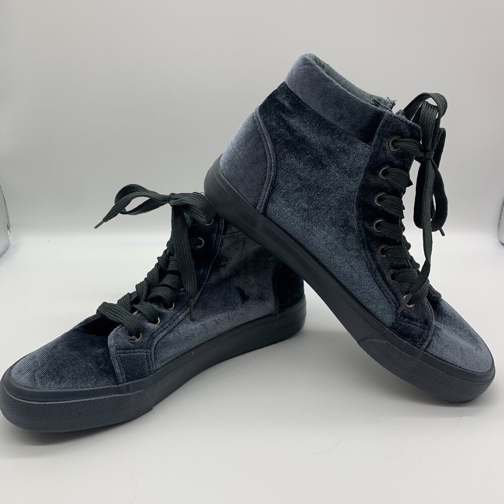 Dream Seek Velvet High Tops/ Booties Size 7